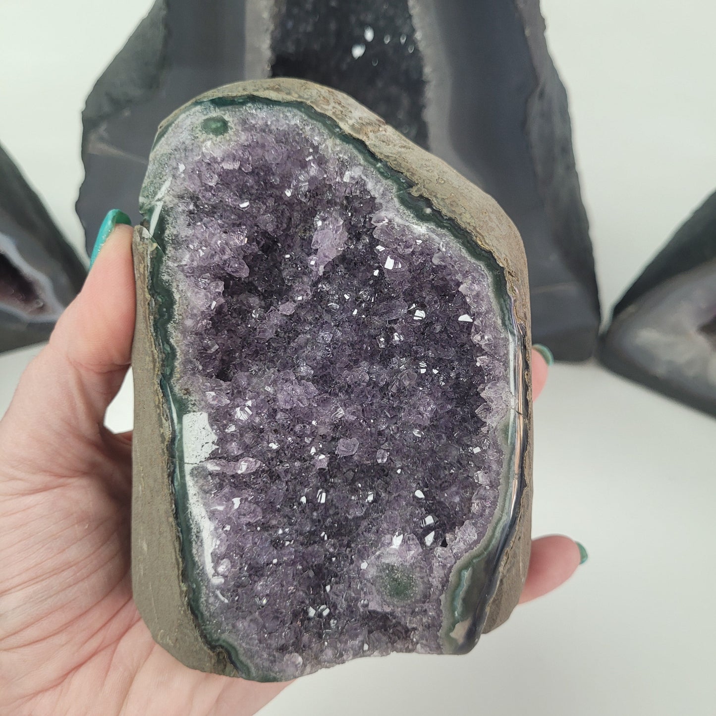Amethyst Cut Base