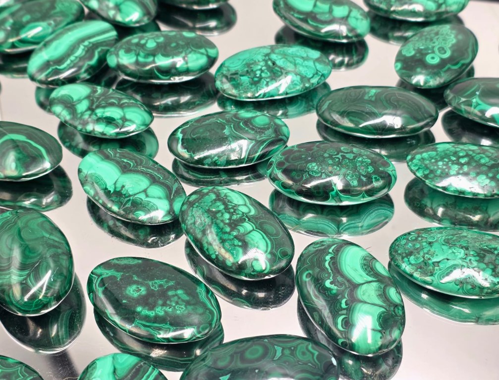Crystal Palm Stone - Malachite