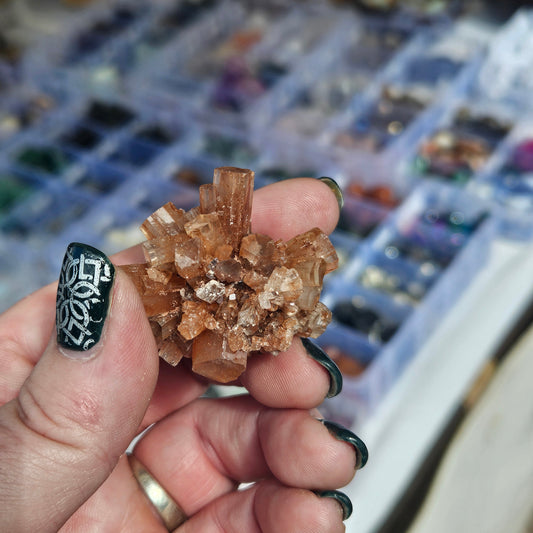 Crystals - Aragonite Sputnik