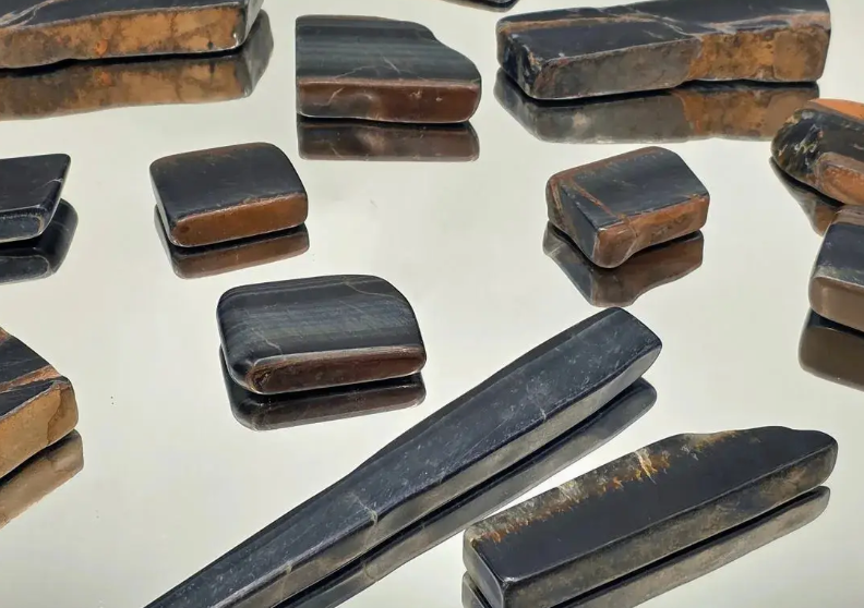 Crystals - Blue Tigers Eye Slices