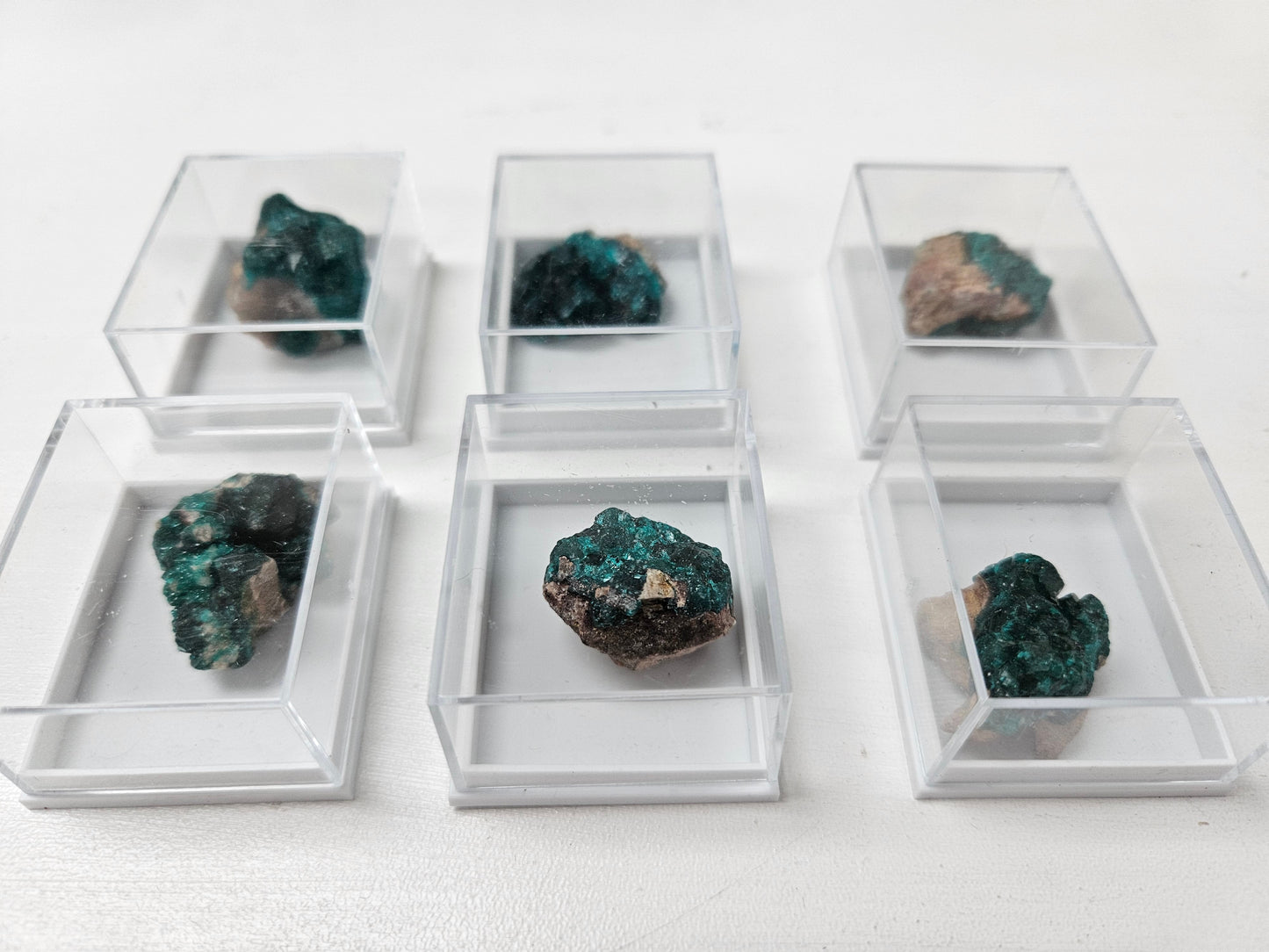 Crystal Speciman Display - Dioptase