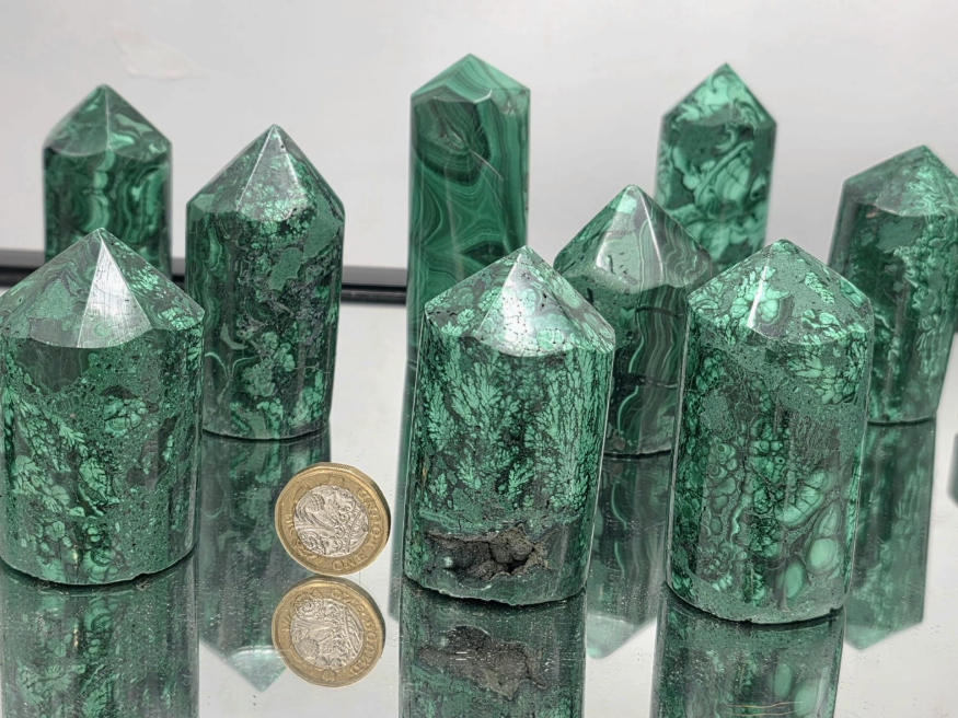 Crystal Tower - Malachite (Solid Form)