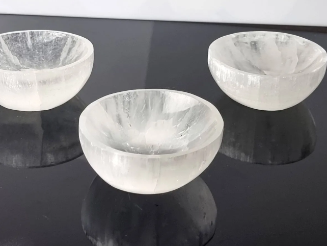 Selenite Crystal Charging Plate / Bowl (various)